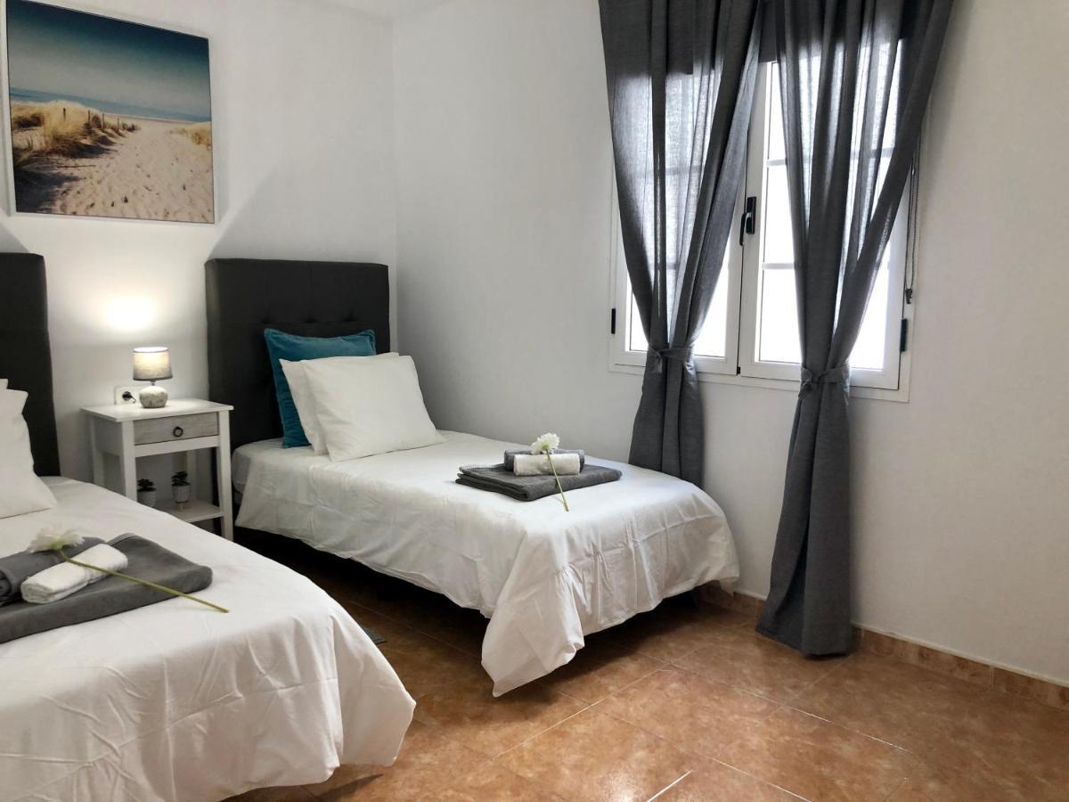 Playa Dorada Bajos Apartament